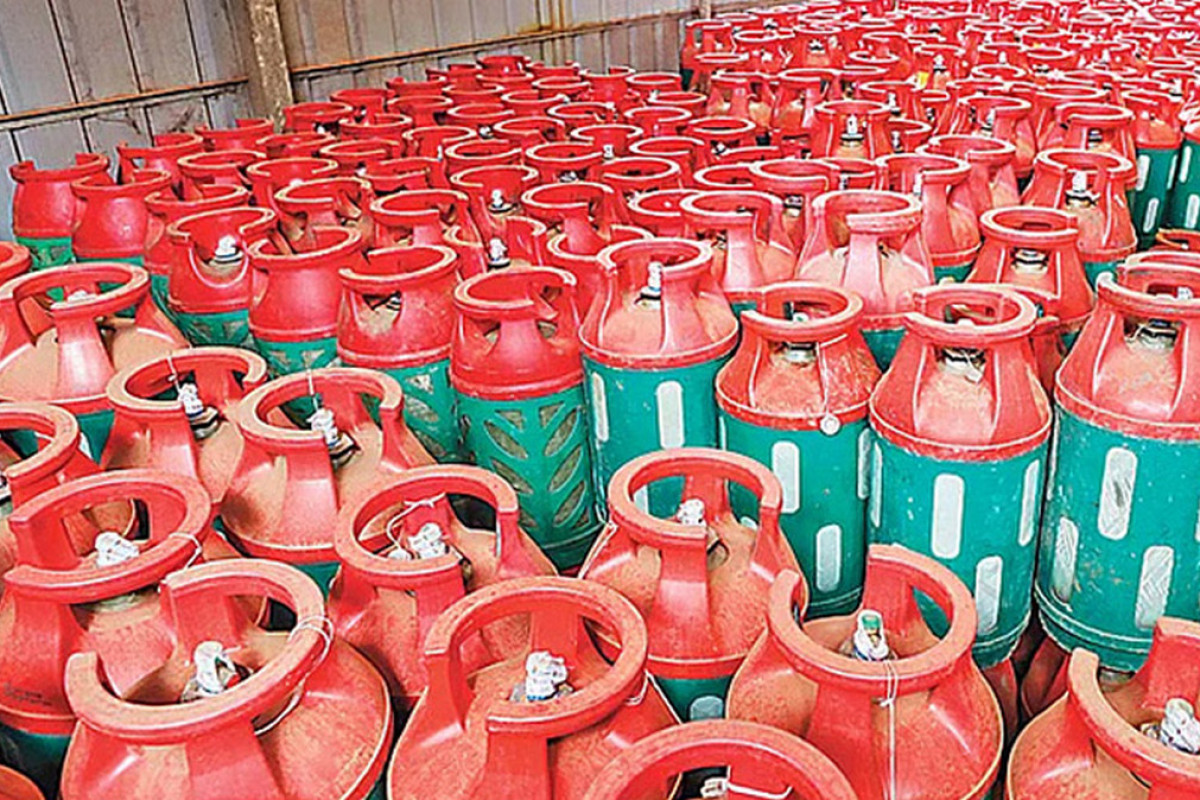 11-14.jpg&w=1200&h=800